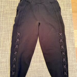 Lululemon Athletica Dark black scuba joggers with side detail size 8